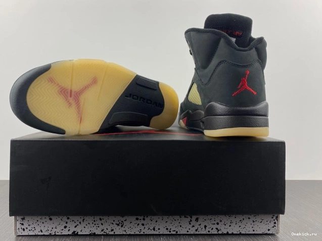 One Kick Noir Gore-Tex 5 DR0092-001 Air Off Jordan 0730